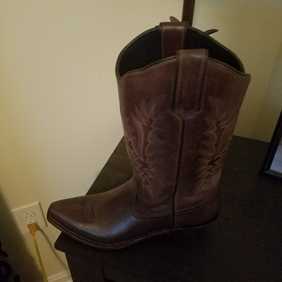 New brown Cowboy boots - Picture 3 of 3